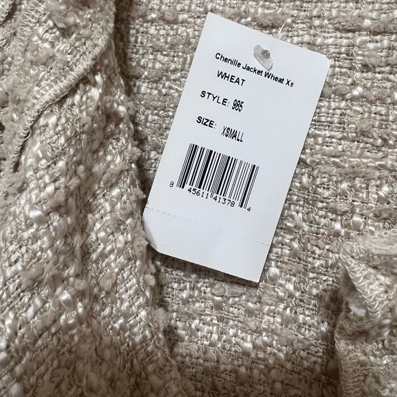 Cabi Style 985 Oatmeal Chenille Tweed Snap Front Double Breasted Jacket XS NWT - Picture 7 of 10